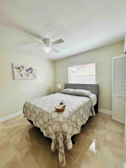 Villa Vintage Family Scape + Heated Pool&Discount Tampa Exterior foto